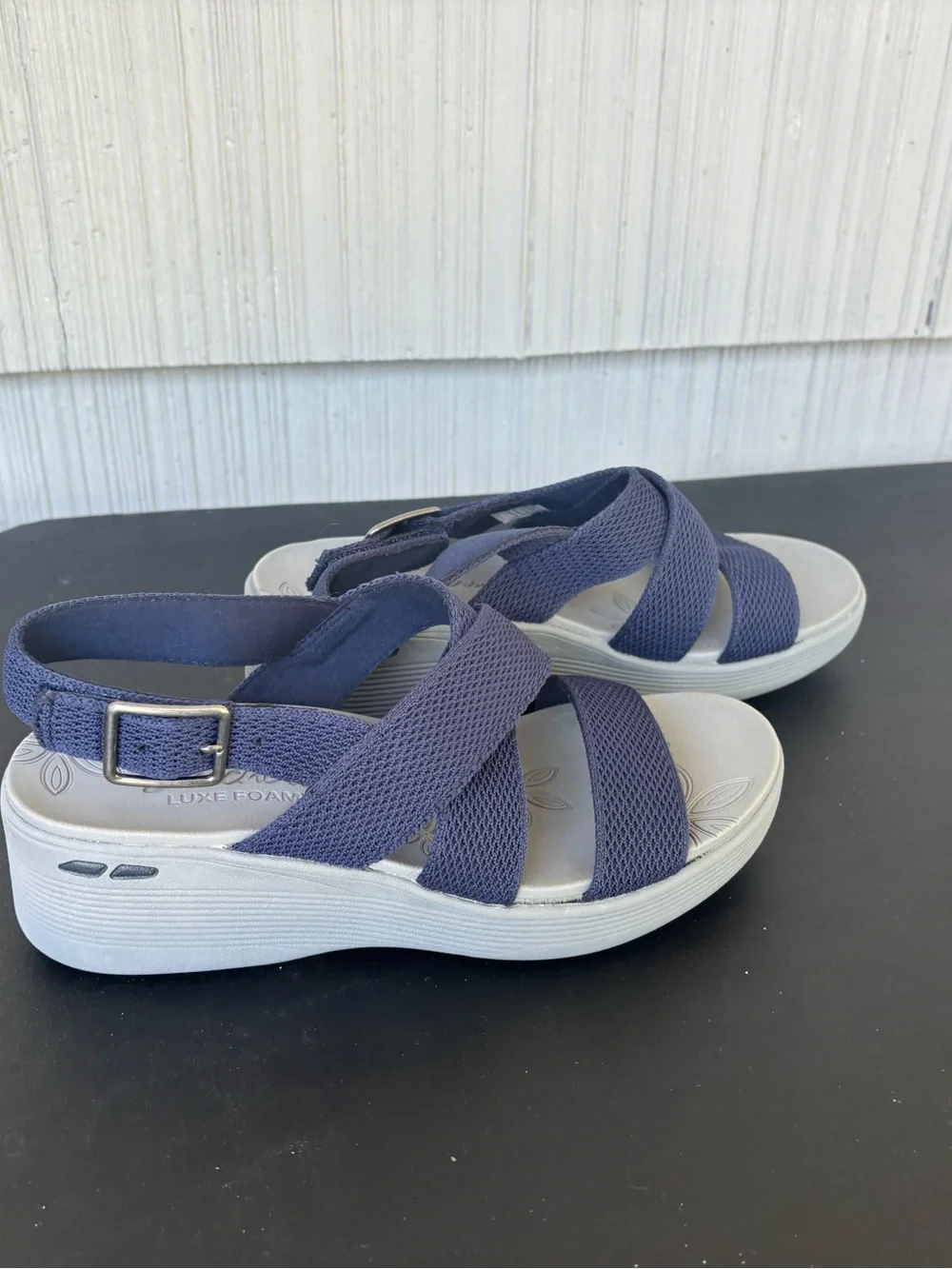 Skechers Pier-Lite Night Owl Wedge Sandal